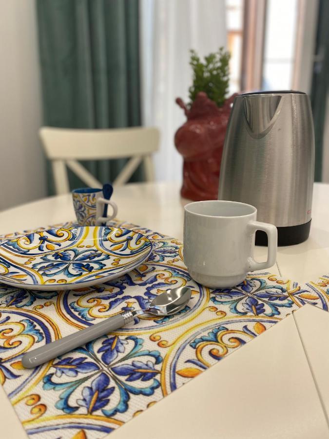 Apartament La Lumaca Kalsa Palermo Exteriör bild