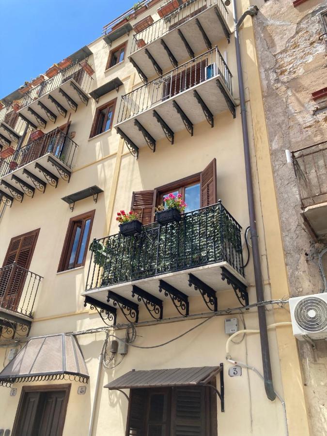 Apartament La Lumaca Kalsa Palermo Exteriör bild