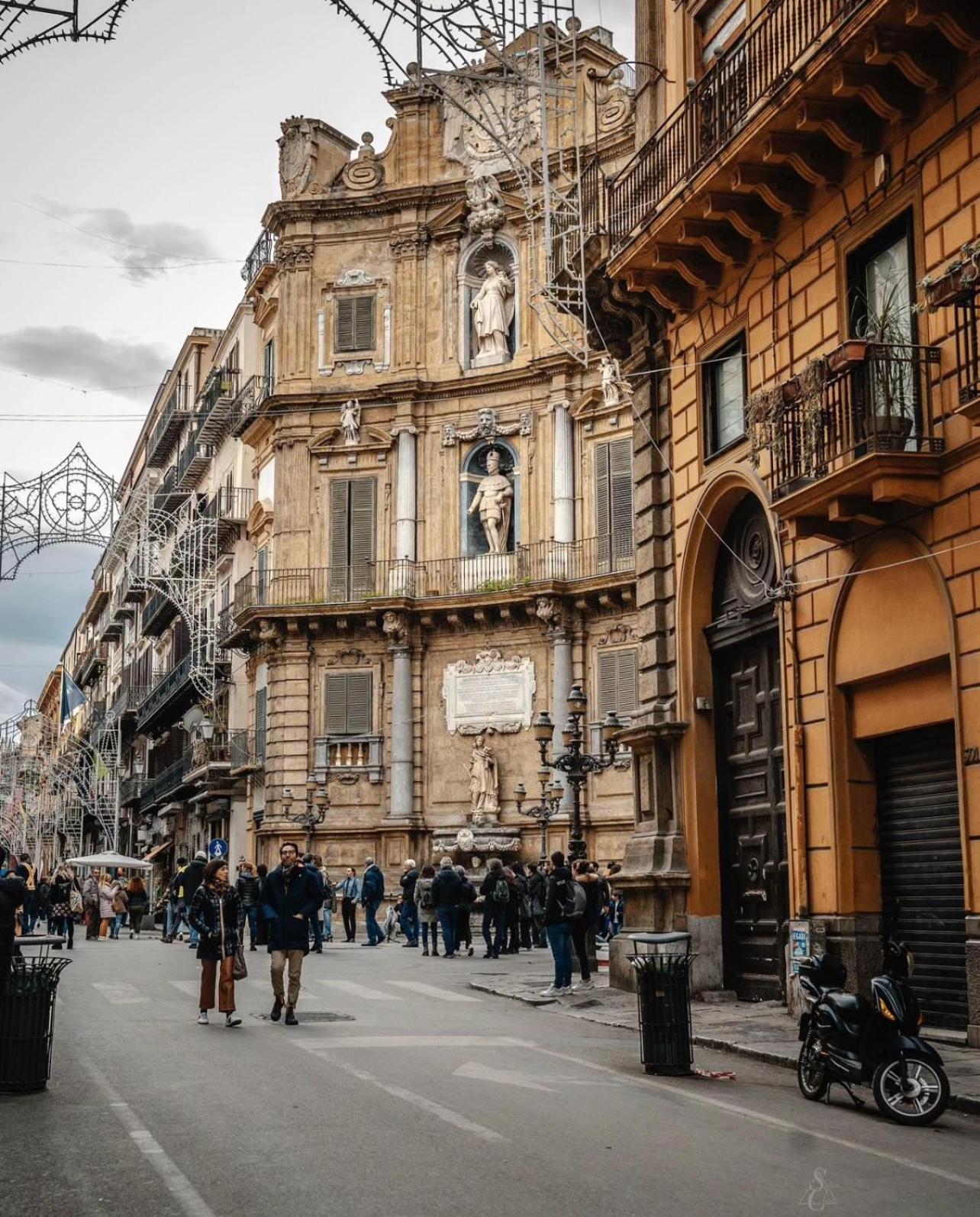 Apartament La Lumaca Kalsa Palermo Exteriör bild